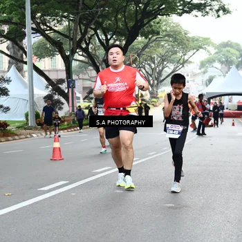 Runner Photo 8081821