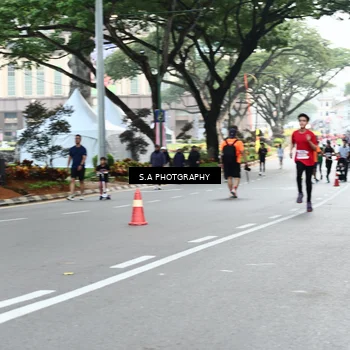 Runner Photo 8081824