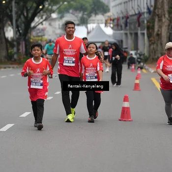 Runner Photo 8081834