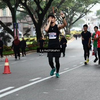 Runner Photo 8081841