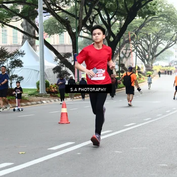 Runner Photo 8081842
