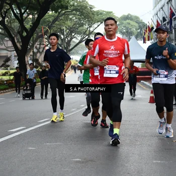 Runner Photo 8081850