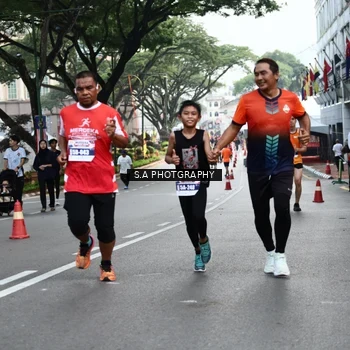 Runner Photo 8081861