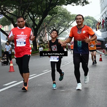 Runner Photo 8081863