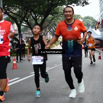Runner Photo 8081864