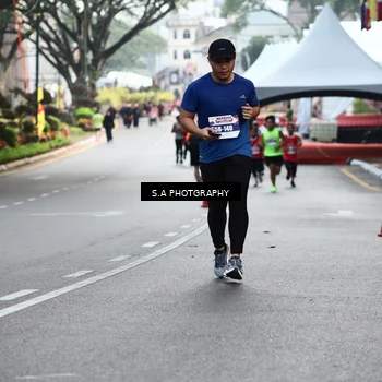 Runner Photo 8081878