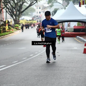 Runner Photo 8081884