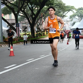 Runner Photo 8081885