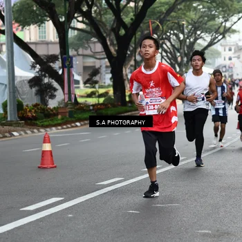 Runner Photo 8081892