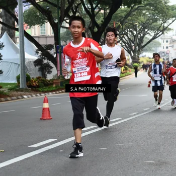 Runner Photo 8081903