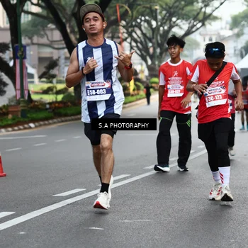 Runner Photo 8081935
