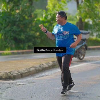 Runner Photo 8081981