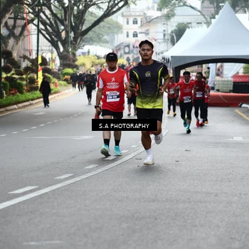 Runner Photo 8081999