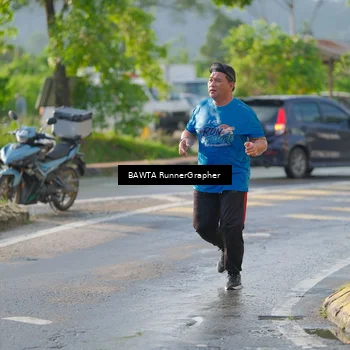 Runner Photo 8082004
