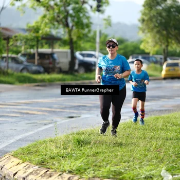 Runner Photo 8082010