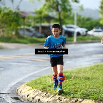 Runner Photo 8082030