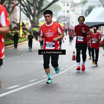 Runner Photo 8082061