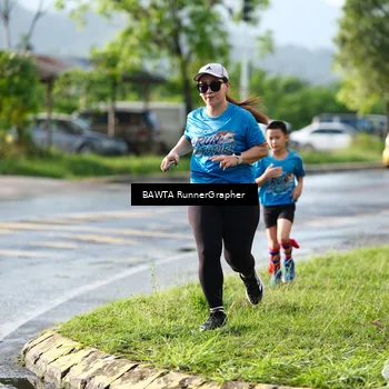 Runner Photo 8082123