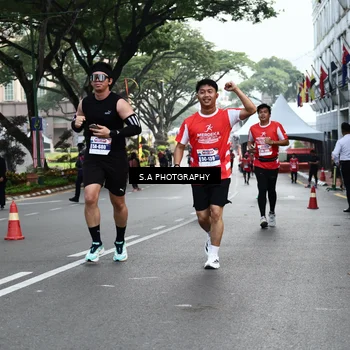 Runner Photo 8082296