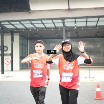 Runner Photo 8082343