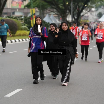Runner Photo 8082398