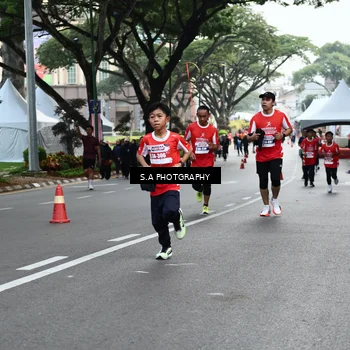 Runner Photo 8082433