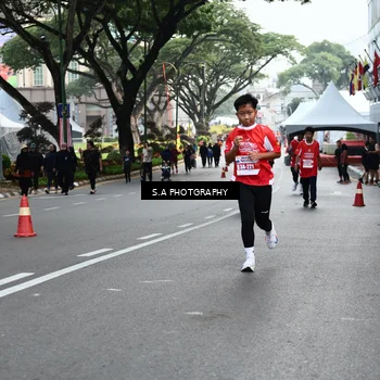 Runner Photo 8082462