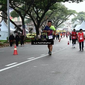 Runner Photo 8082472