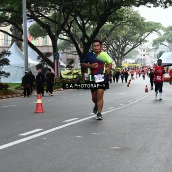 Runner Photo 8082474