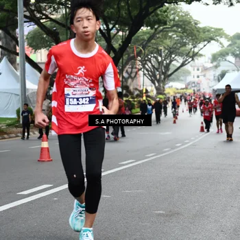 Runner Photo 8082548