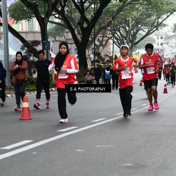 Runner Photo 8082569