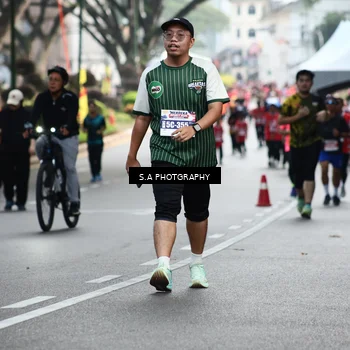 Runner Photo 8082598