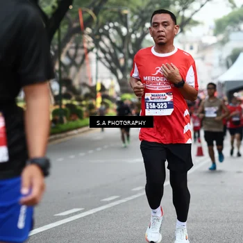 Runner Photo 8082669