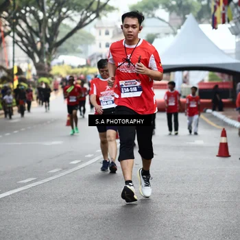 Runner Photo 8082695