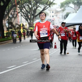 Runner Photo 8082696