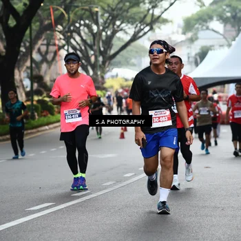 Runner Photo 8082703