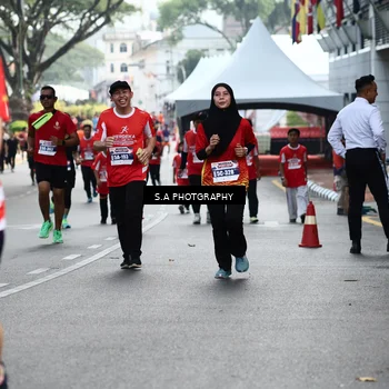 Runner Photo 8082715