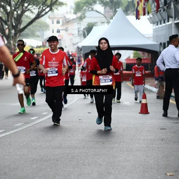 Runner Photo 8082741