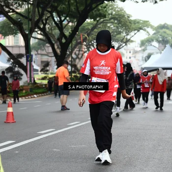 Runner Photo 8082843