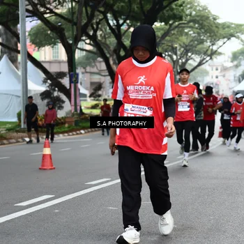 Runner Photo 8082866