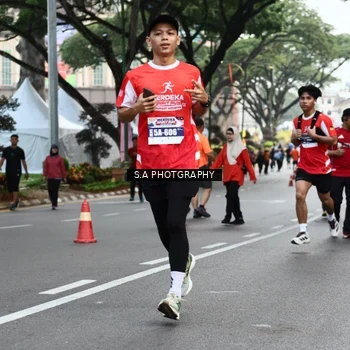 Runner Photo 8082874
