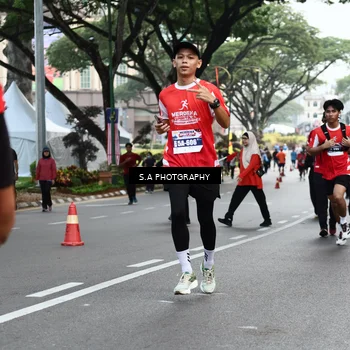 Runner Photo 8082878