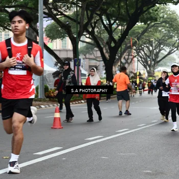 Runner Photo 8082879