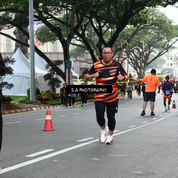 Runner Photo 8082917