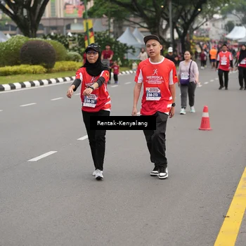 Runner Photo 8082926
