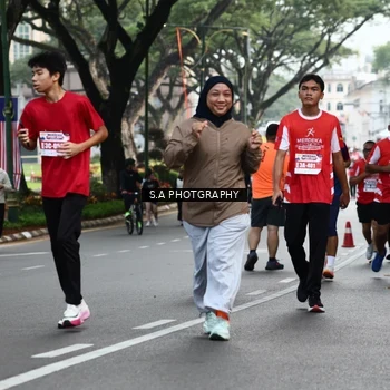 Runner Photo 8082946