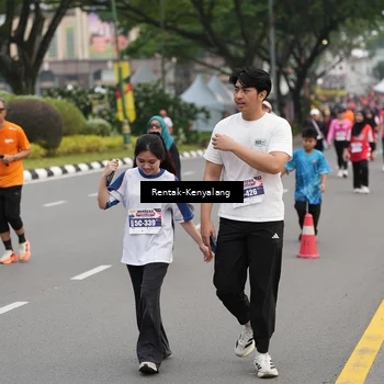 Runner Photo 8082994
