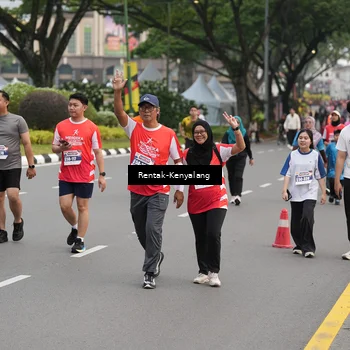 Runner Photo 8083006