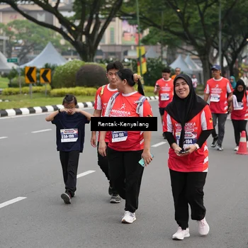 Runner Photo 8083010