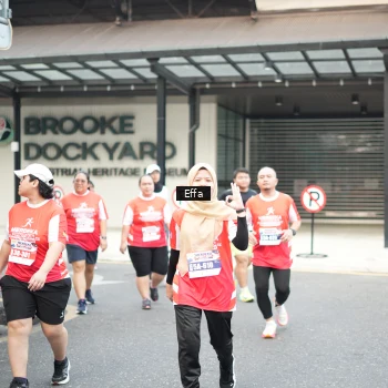 Runner Photo 8083020